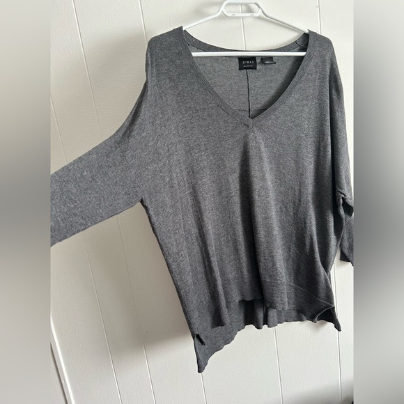 press Batwing Fine Knit Sweater - Picture 3 of 5